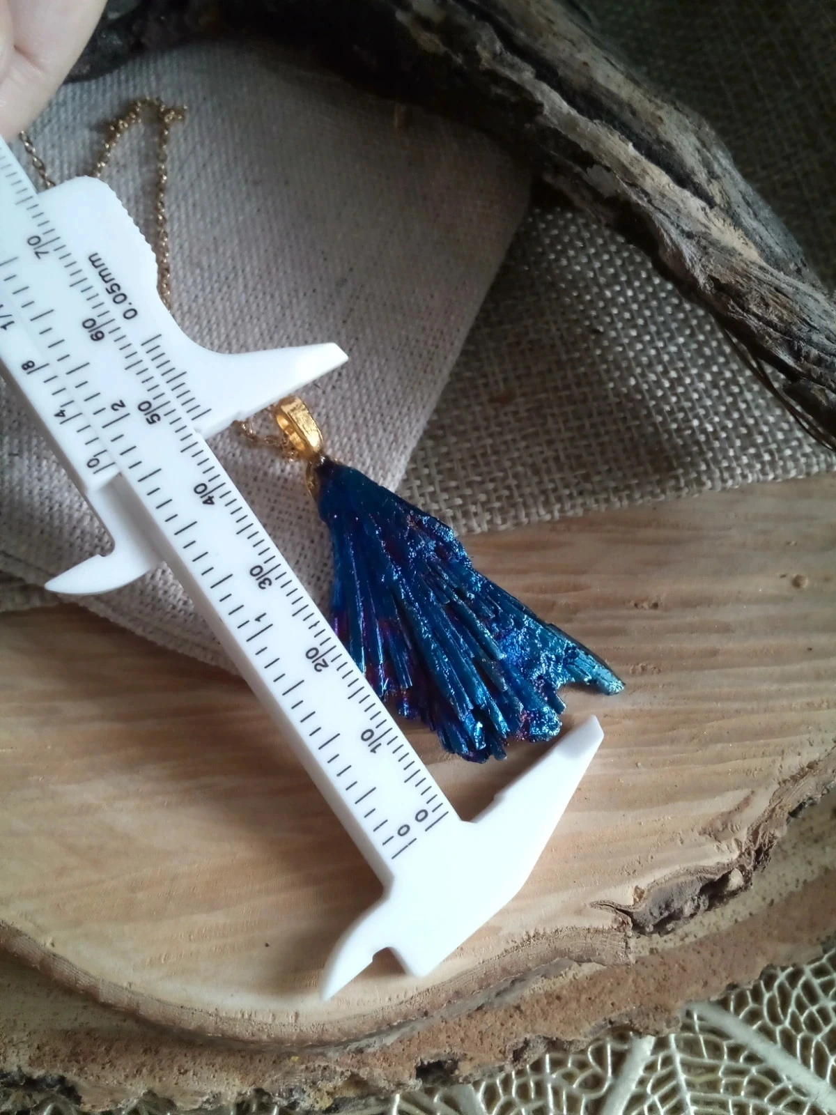 Collier pendentif en carborandite – photo 2